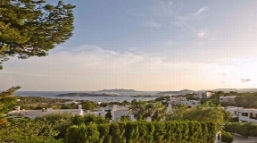 Urban plot 1,677m2  for sale in Jesus with views