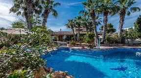 Nice house in Sa Caleta with views to the sea