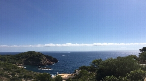 Amazing plot with best views in Roca Lisa