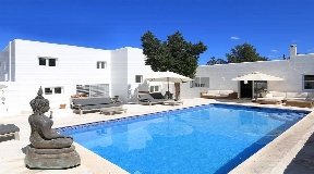Very nice Villa in Cala de Bou villa for sale