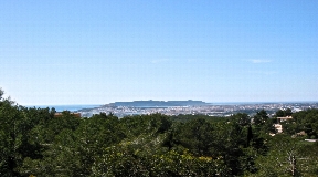 Fantástica plot of 17.000m2 con licencia in Santa Eulalia