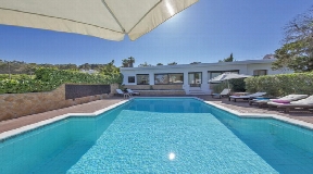 Lovingly furnished country villa near St. Rafael