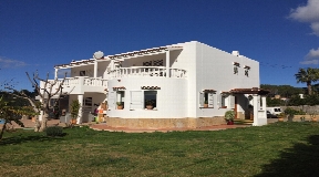 Rustic country home in the tranquil area of Santa Eulalia