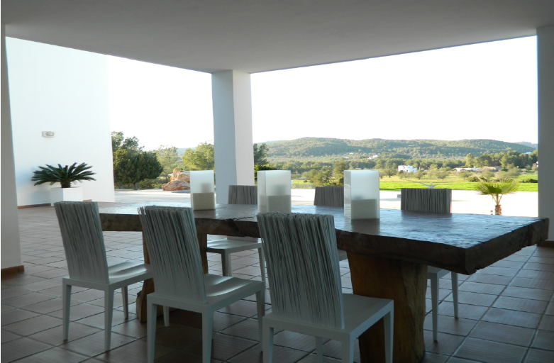 Huge mansion on 60000m2 of land with staggering views in San Miguel
