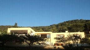 Wonderful chalet located in San Agustín with Fruit gardens