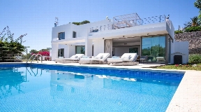 Unique Villa with pool for sale in Roca Llisa Ibiza for sale