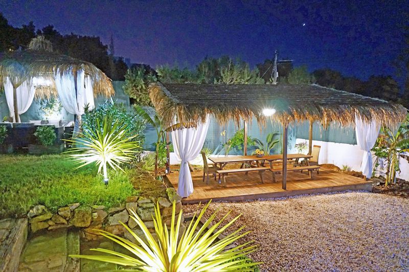 Modern 6 bedroom villa with nice views for sale in Cala Salada