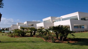Superb frontline appartment with private pool in Es Pouet Talamanca