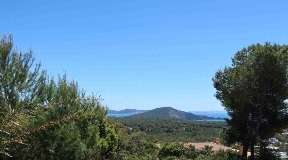 Beautiful sea facing Building plot in luxurious urbanization 'Vista Alegre