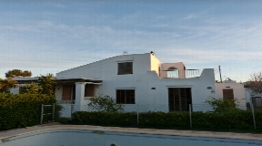 Amazing villa for sale near to the beach in Cala de Bou