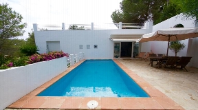 Nice villa for sale in Can Furnet with private pool