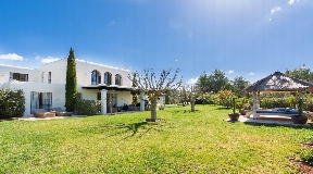 Very much graceful finca in a rural part of San Lorenzo