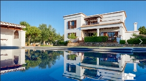 Lovely house on a picturesque plot with various fruit trees in San Augustin