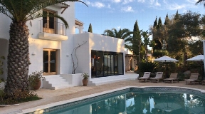 Amazing newly rebuilt villa for sale with walking distance to Cala Nova beach