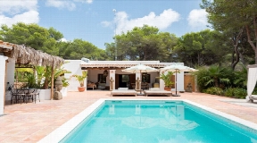 Amazing Finca style villa situated in a very calm area San Carles -Ibiza