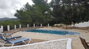Superb villa with large pool for sale in San Augustin