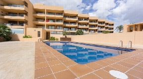 Wonderful apartment with sea views in Playa Den Bossa for sale