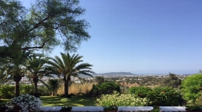 Authentic old farmhouse for sale with stunning views close to Ibiza