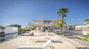 This beautiful 4 bedroom house for sale in Sa Carroca -Ibiza