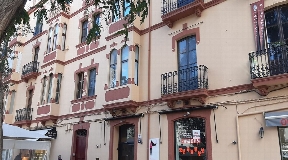 Nice apartment for sale in Vara de Rey close to the habour