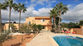 Nice 2-story villa is conveniently area close to Ibiza for sale