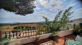 Spacious property close to Talamanca beach in need of renovation for sale