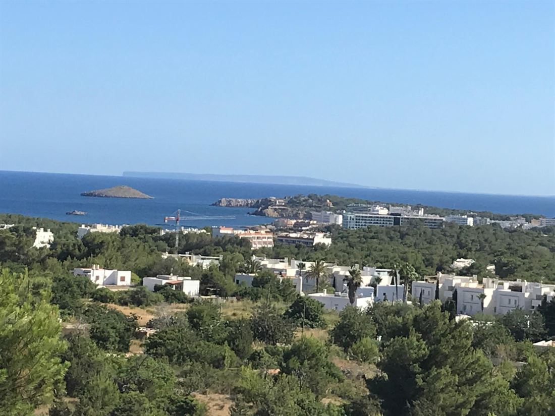 Nice villa with sea view in Cala Llenya