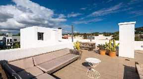 Newly built exclusive villa situated in Jesus for sale