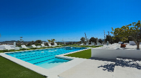 Wonderful Luxurious villa with rental licence in Sa Carroca for sale