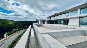 Wonderful newly built modern villa with amazing views in Roca Lisa
