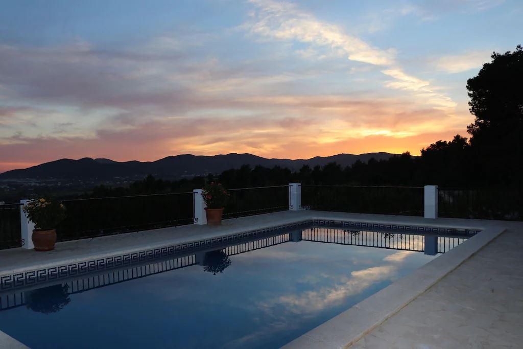 Villa with private pool across the countryside to the sea with rental for sale
