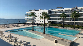 Apartment in a high standing residential of 3 rooms with sea views for sale