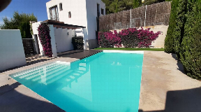 Very nice town house in Cala Llonga