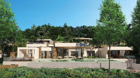 Luxurious villas on 1500 square meter plots with golf views in Roca Llisa for sale