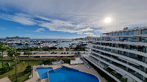 Firstline apartment for sale with amazing views in Marina Botafoch